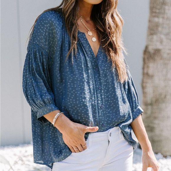 Vici Tops - Star Blouse Buttons